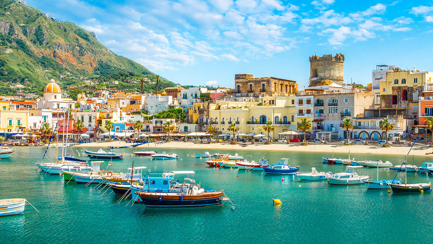 Noleggio Yacht a Napoli e Procida